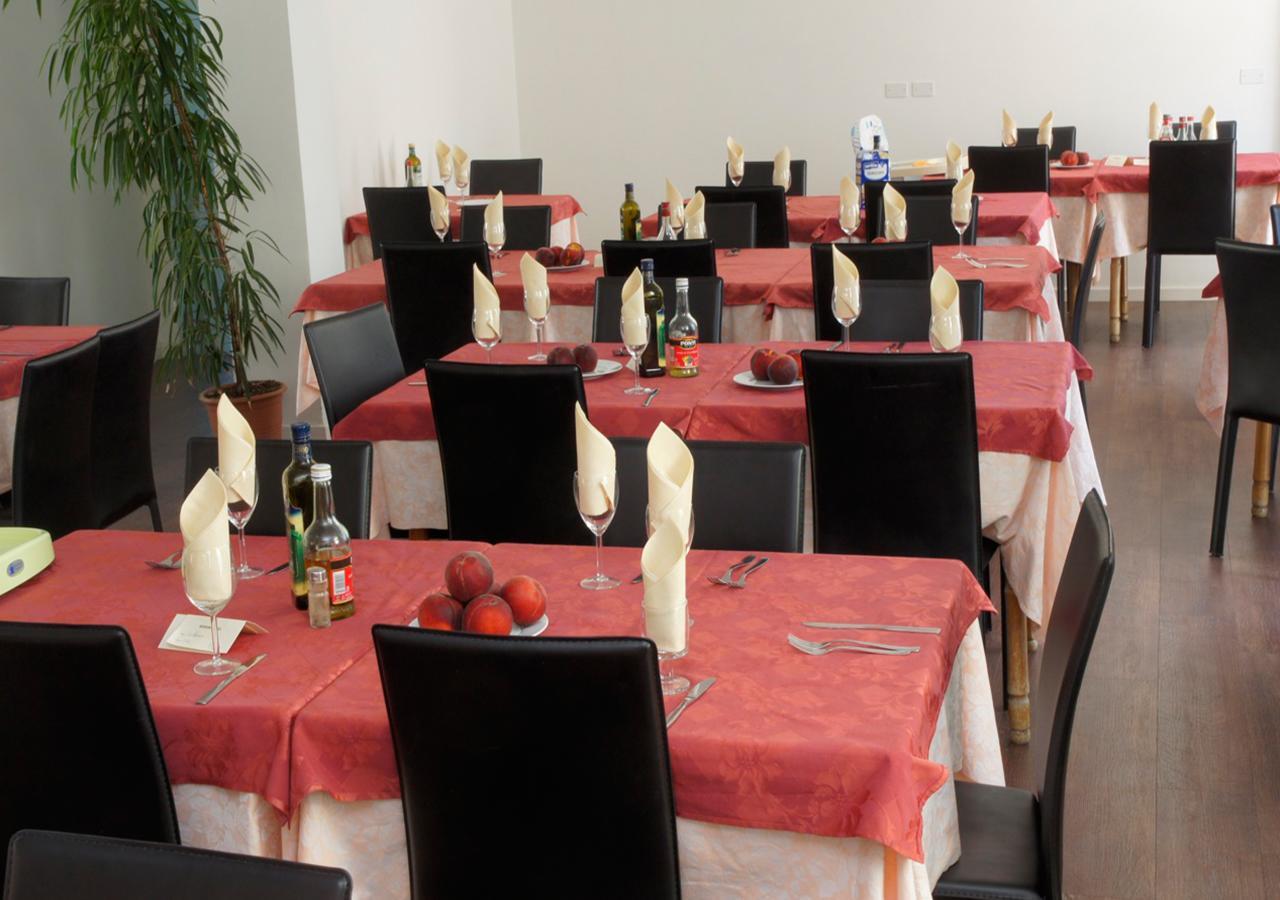 Hotel Aragosta Cattolica Eksteriør billede