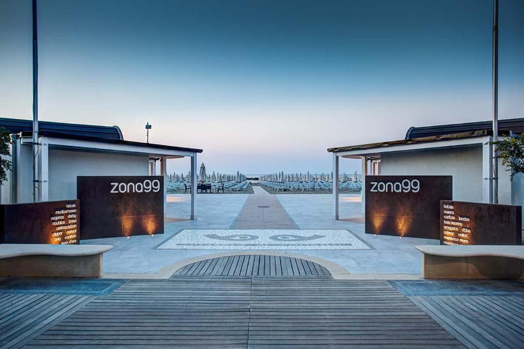 Hotel Aragosta Cattolica Eksteriør billede